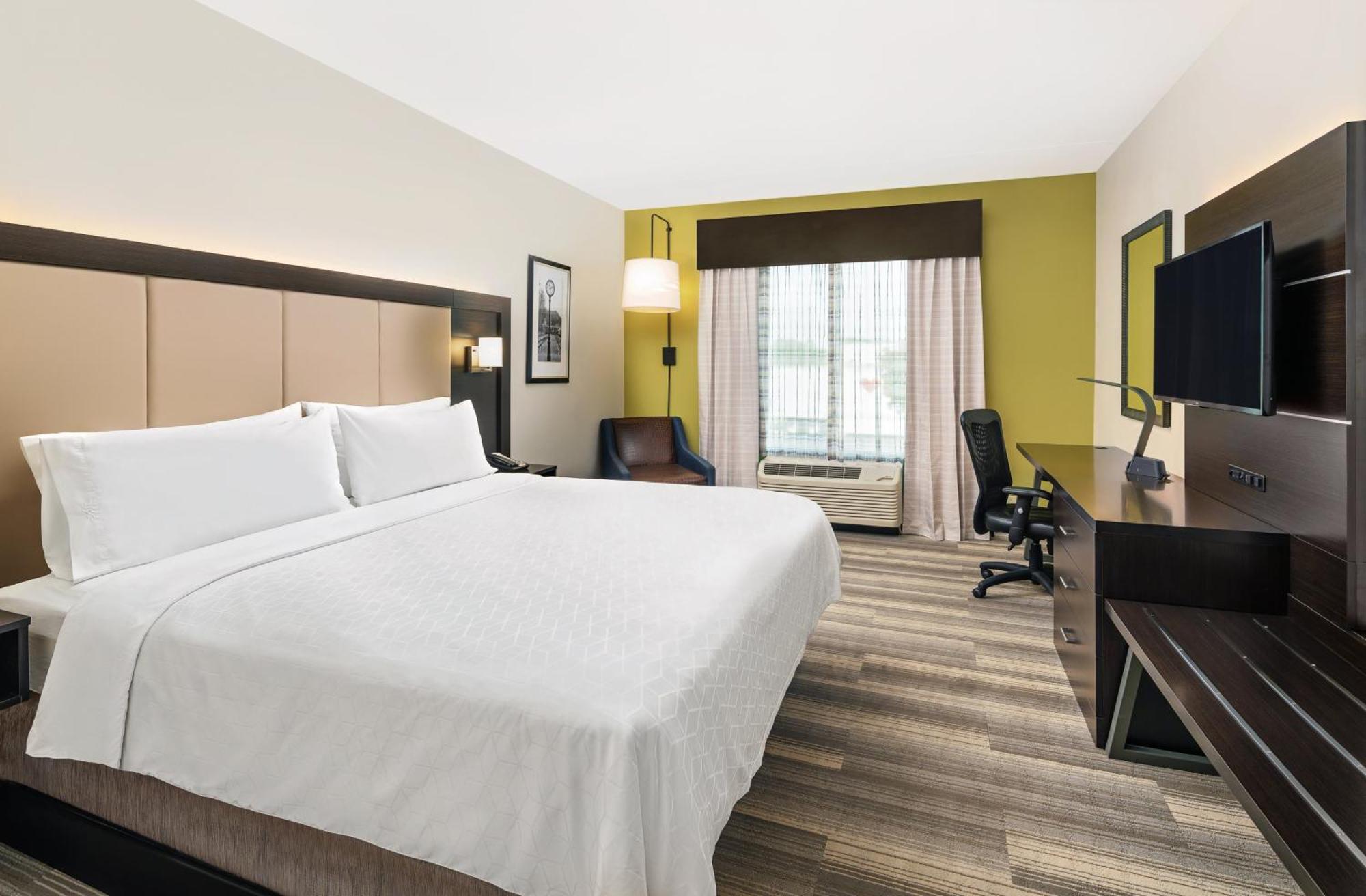 Holiday Inn Express & Suites Florence By Ihg Exterior photo